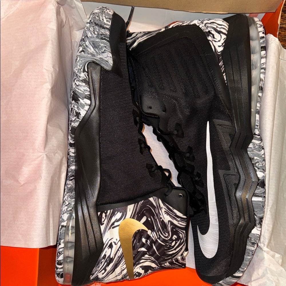 Nike Black and Gold Men's High-Top Sneakers